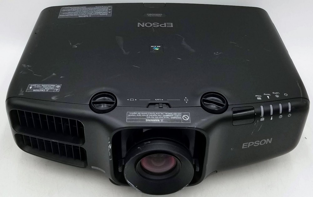 Epson PowerLite Pro G6900WU Projector