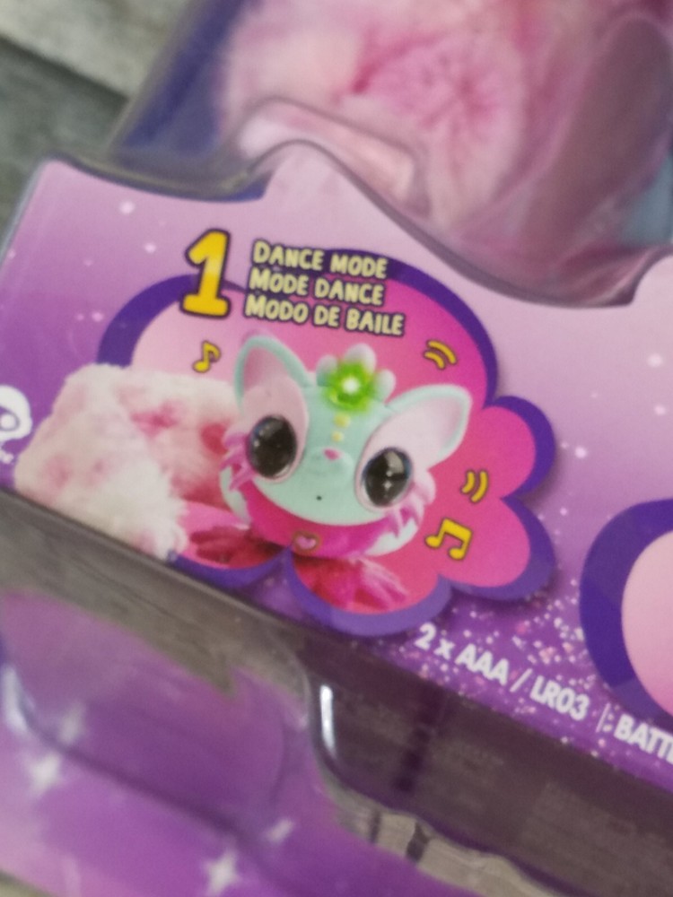 WowWee Pixie Belles - Aurora (Turquoise) - Interactive Enchanted Animal Toy NEW
