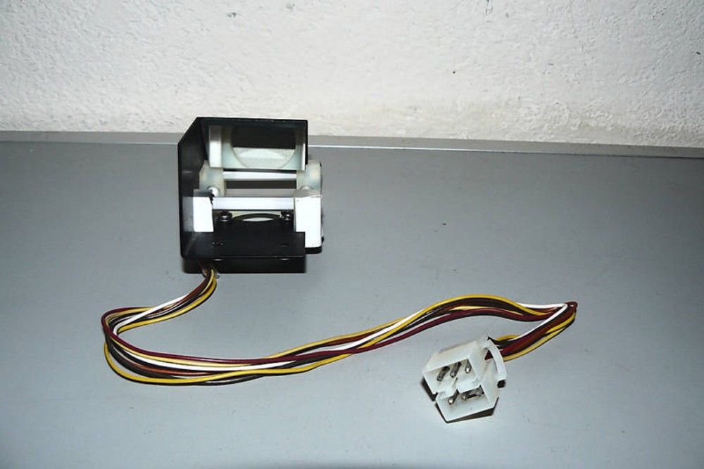 CAMERA MICROSCOPE FLUORESCENT LIGHT ASSEMBLY