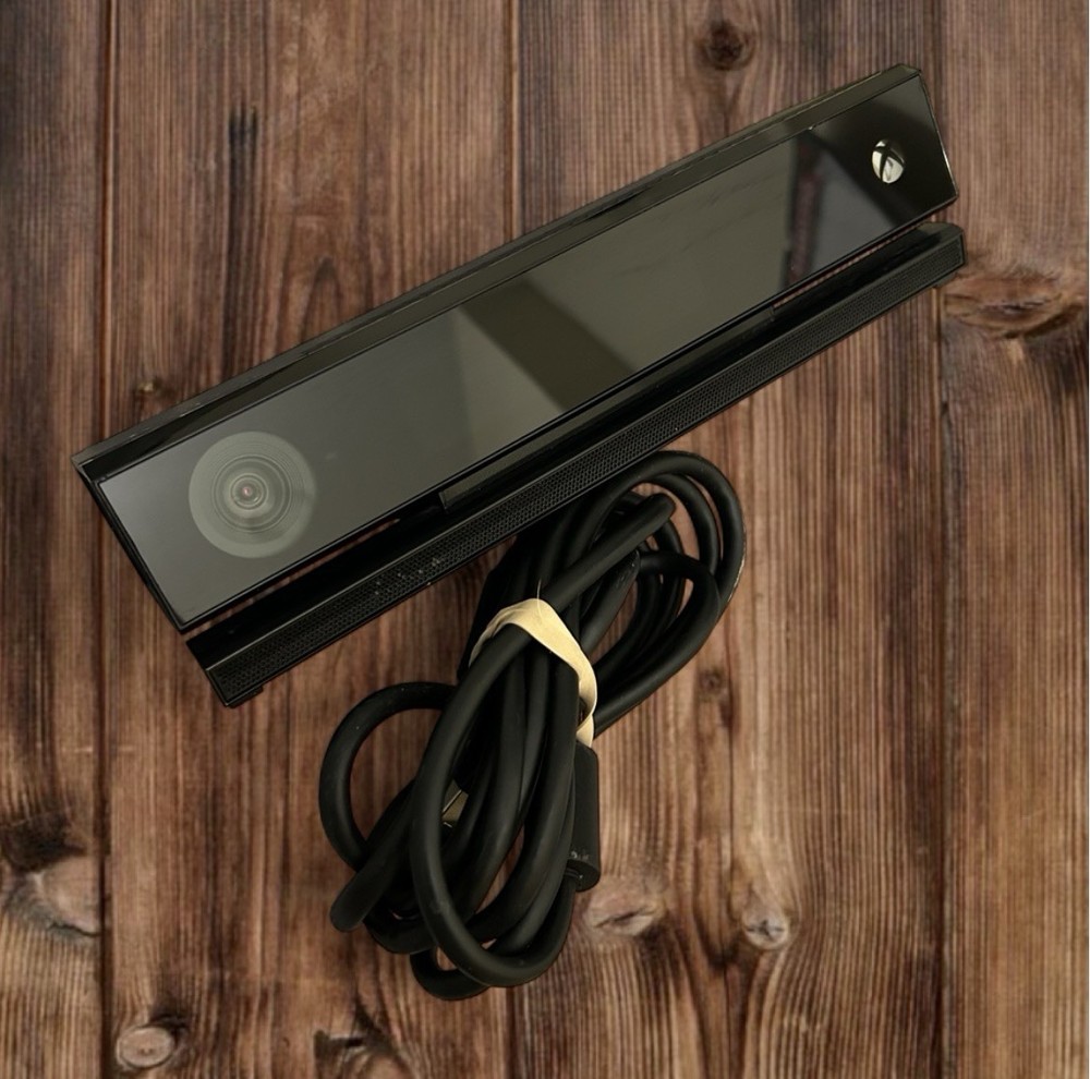 Microsoft Xbox One Kinect Sensor Bar Black, Model 1520, Includes Cords