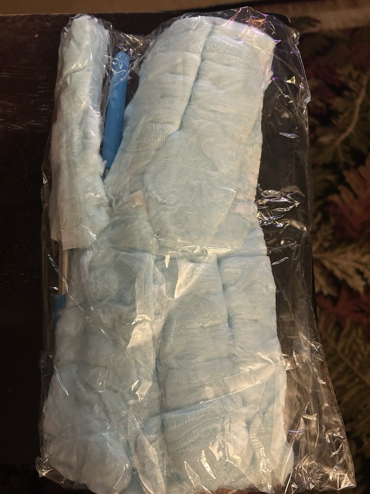 12pc Microfiber Feather Duster Kit w/Telescoping Extension Pole