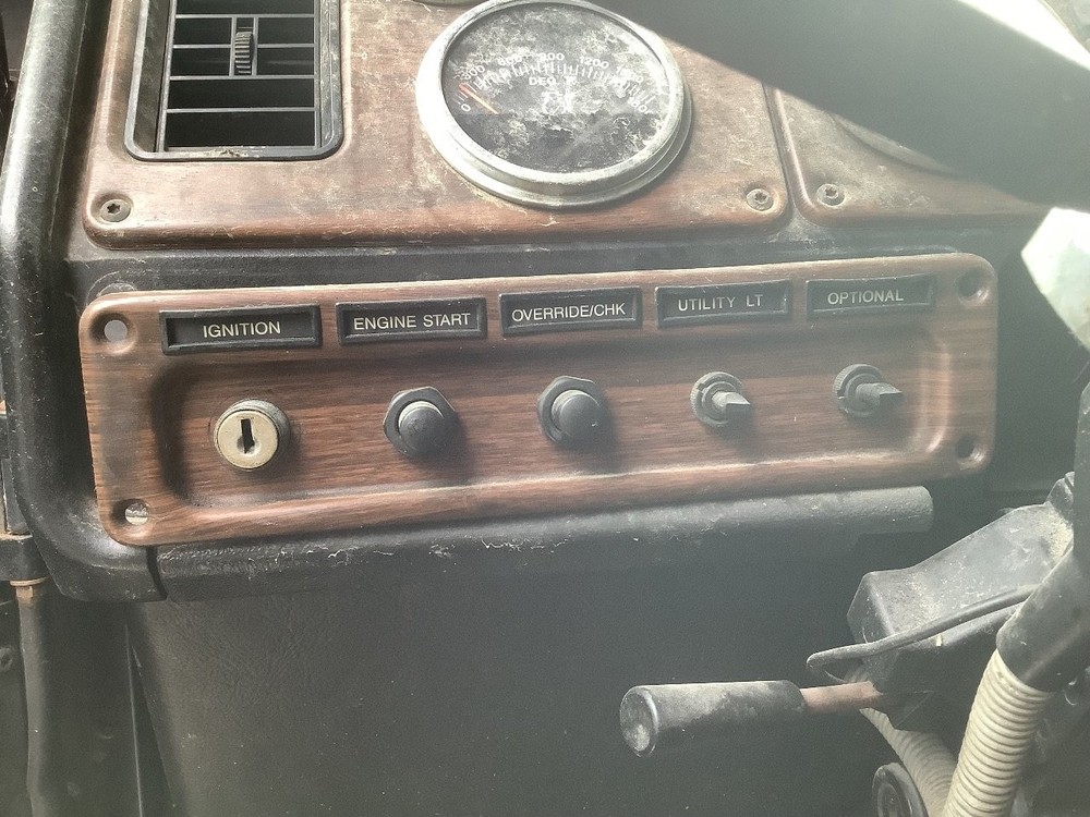 1991-2010 Freightliner CLASSIC XL IGNITION Dash Panel - Used
