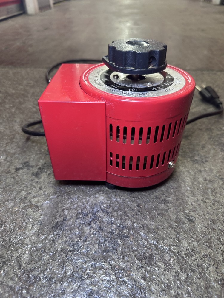 TDGC – 0.5KM 500VA Variable Output AC Convertor