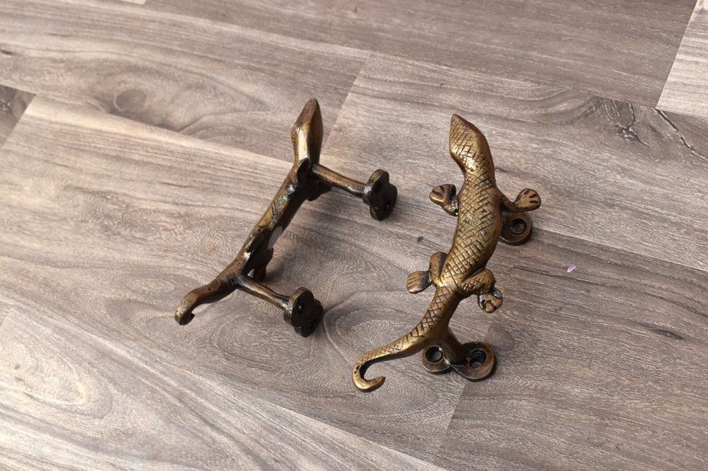 Vintage Brass Door Handle Lizard Heavy Gate Pull Drop Original Handle 2 Pcs