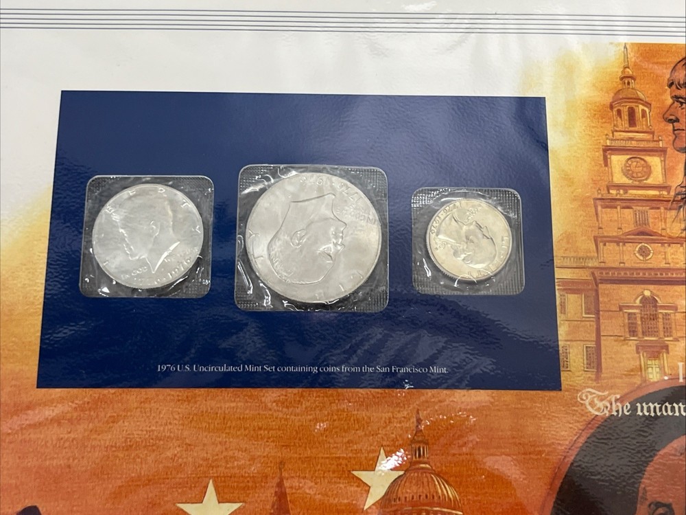 3 Piece 40% Silver 1976 Bicentennial S Mint Set in Display Panel with Stamps