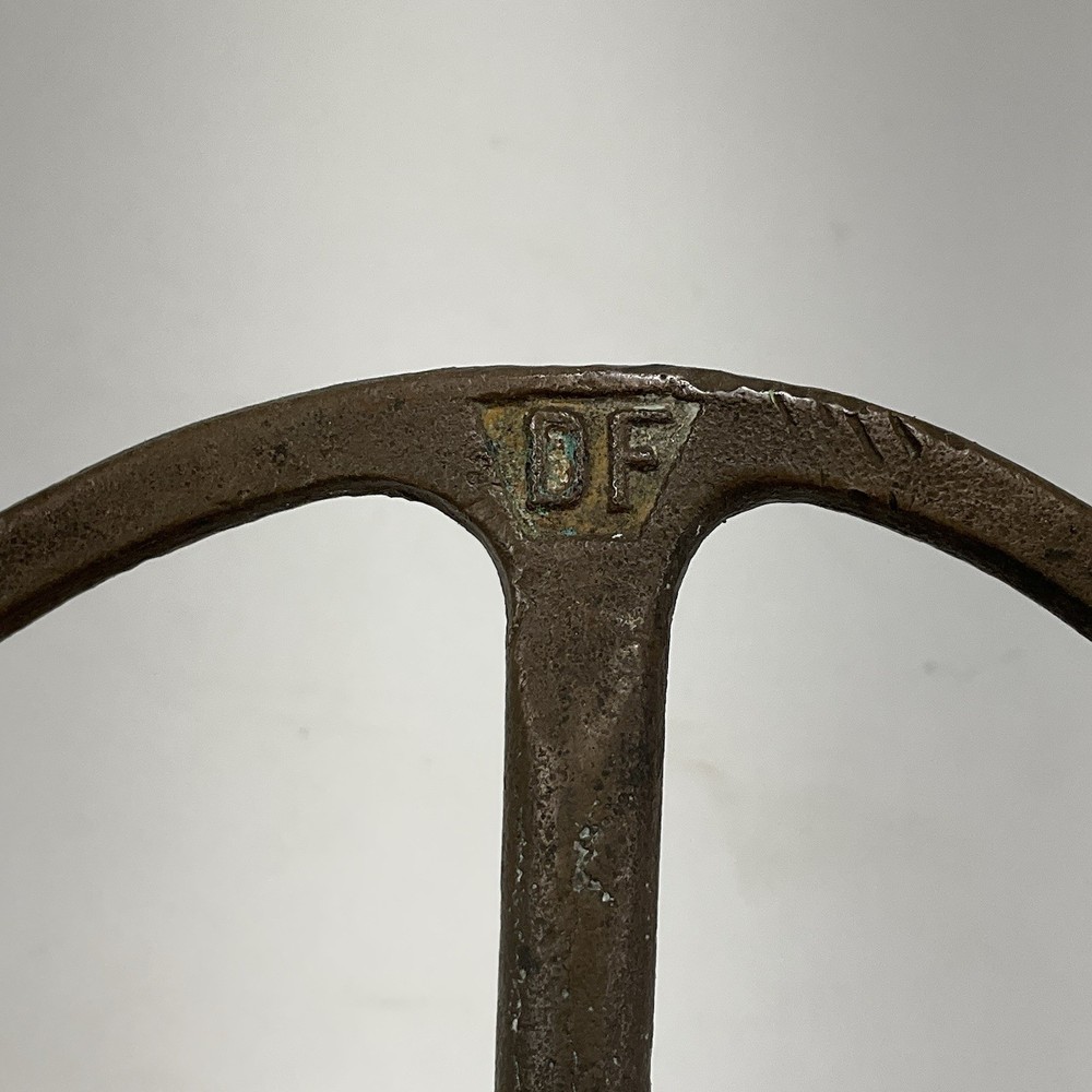 Bronze “DF” Water Box Service Key