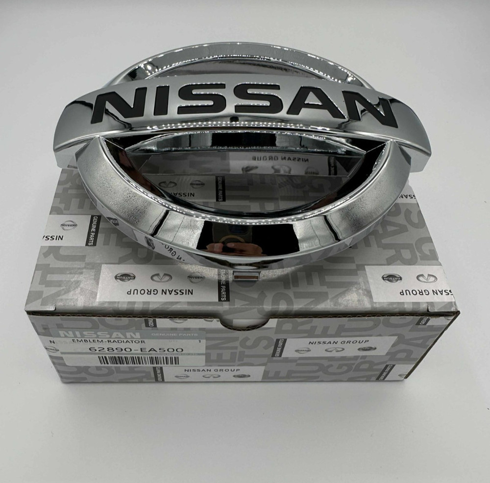 NISSAN 2005-2016 FRONTIER XTERRA PATHFINDER FRONT GRILLE EMBLEMS OPEN-BOX