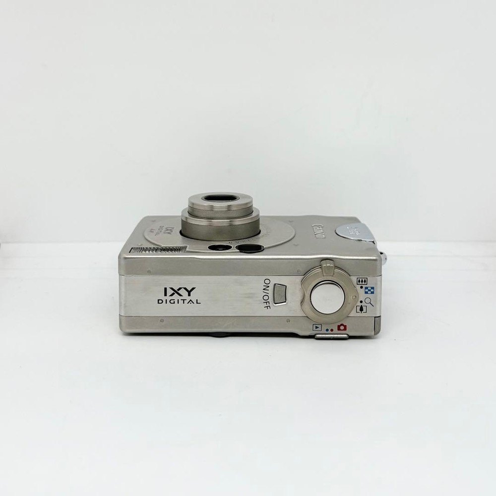 Canon IXY Digital First Generation Silver Compact Camera Tested Working