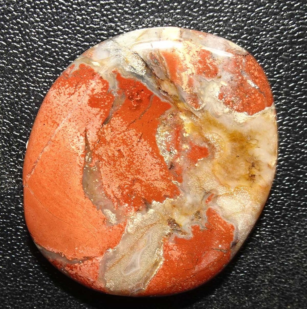 Red Jasper Worry Stone sc681a