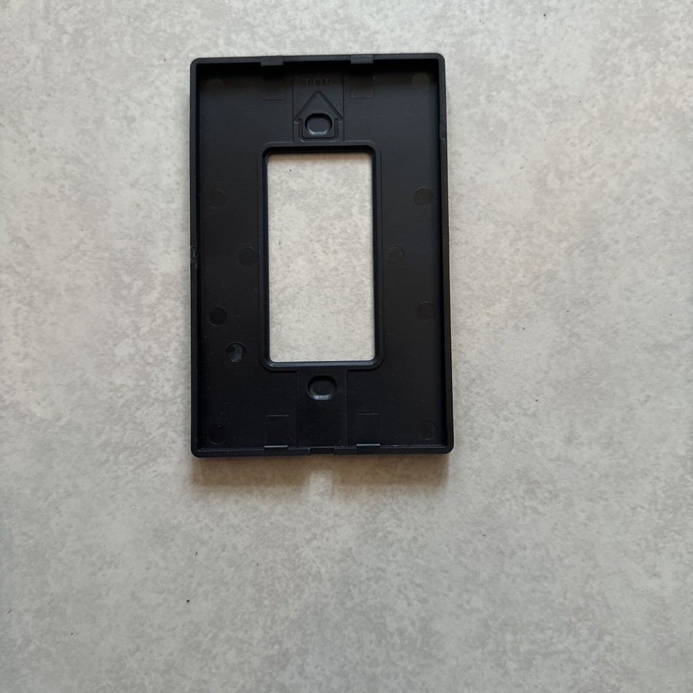 Nuvo Wall Plate Color Black