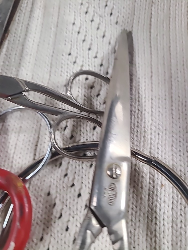 vintage scissors lot 3 Pairs