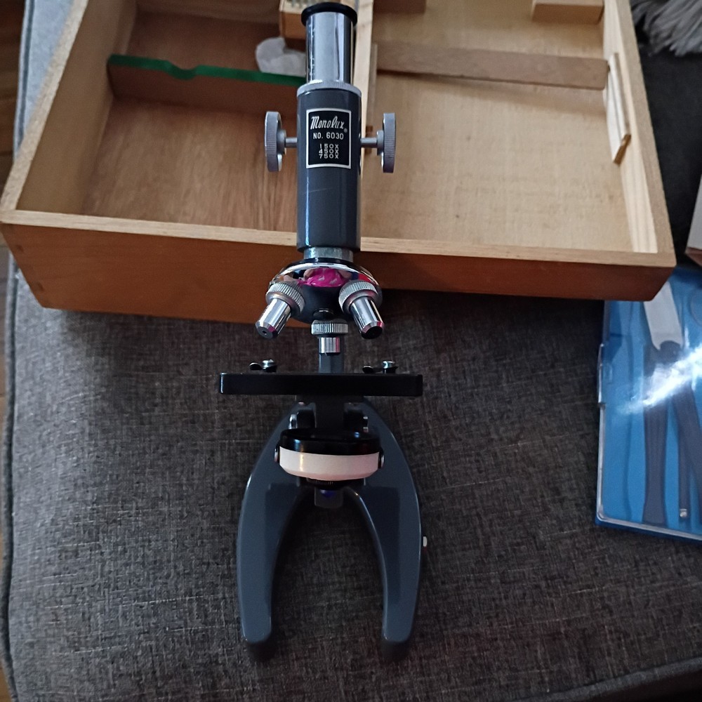Vintage 50s-70s Monolux Microscope Set W/ Case