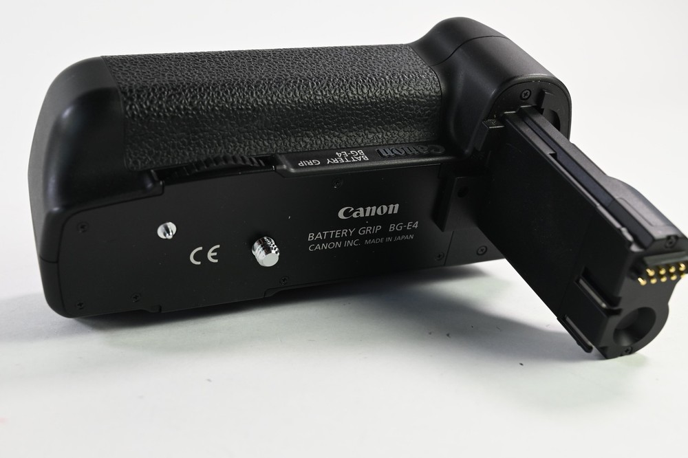 Canon BG-E4 Battery Grip for 5D #G987