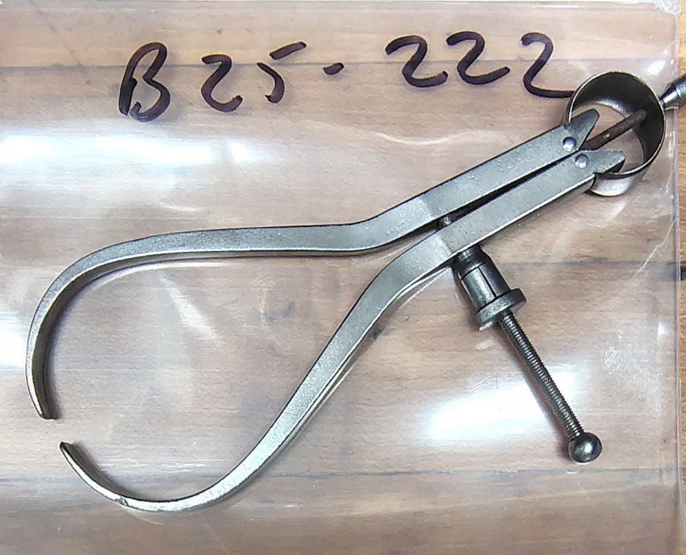 🗽VINTAGE 4-1/2" OD CALIPER WITH QUICK NUT