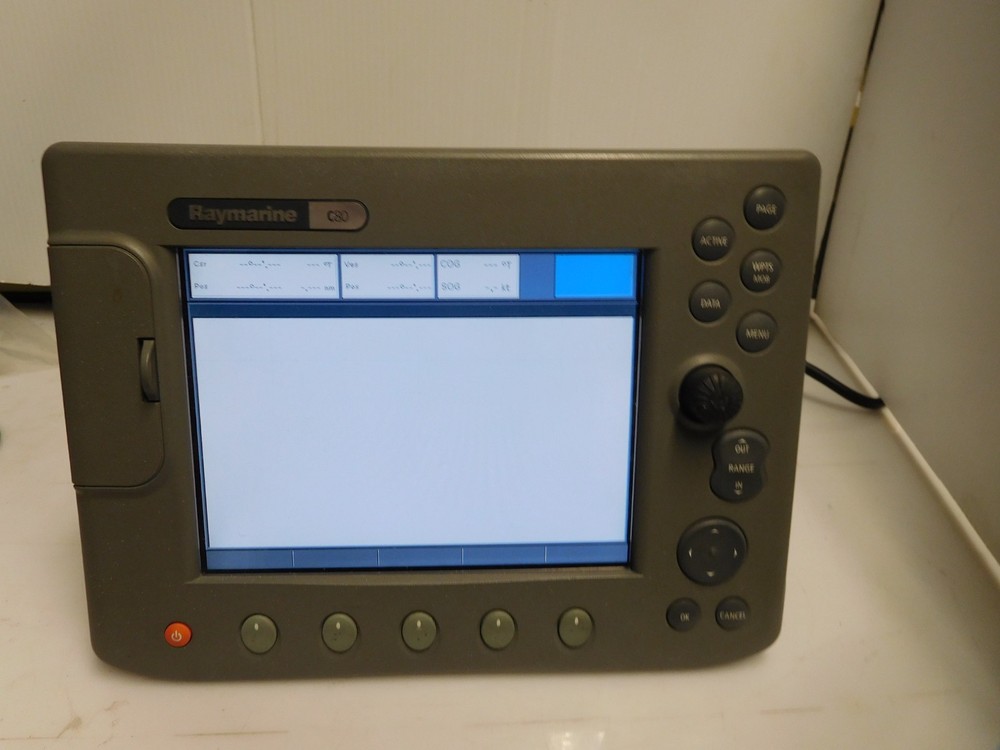 Raymarine C80 GPS Fishfinder Radar 8.4" Multi Functional Display