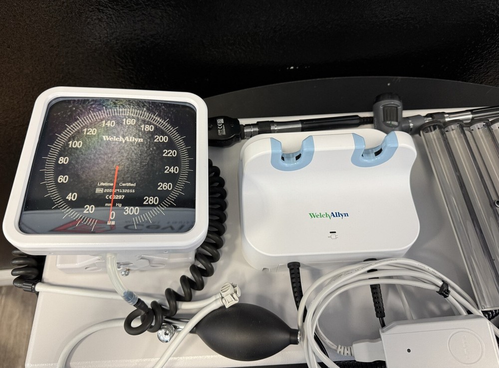 Welch Allyn 777 Wall System With Temperature Used
