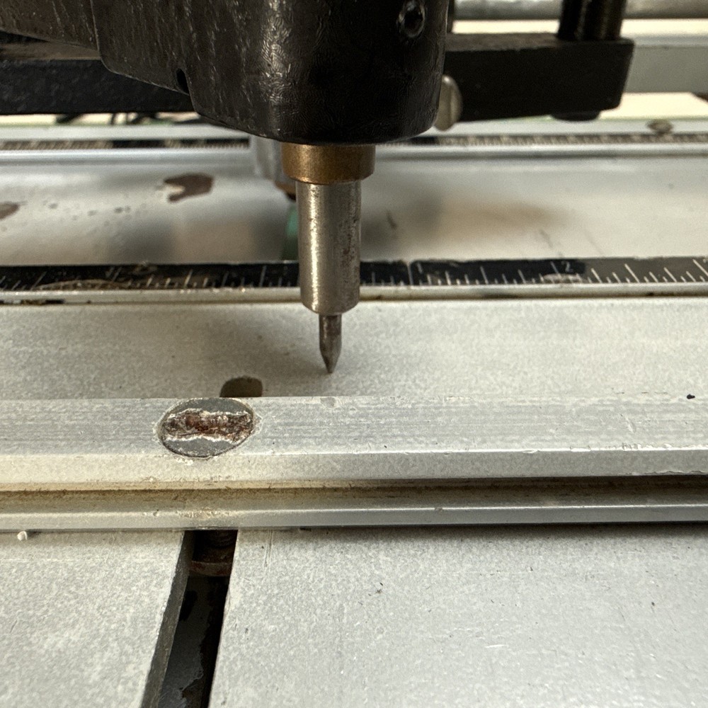 Scott SM-300 pantograph engraving machine