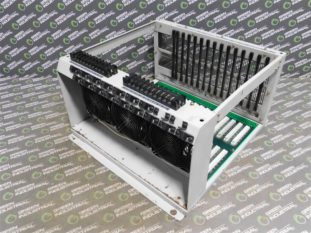 USED Mitsubishi MELDAS-YM2V Control Unit Type UF701A