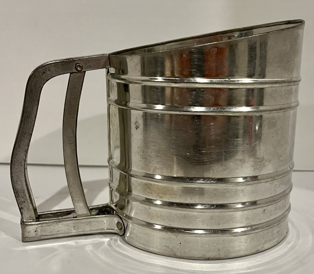 Vintage Foley sift chine Single screen flour sifter