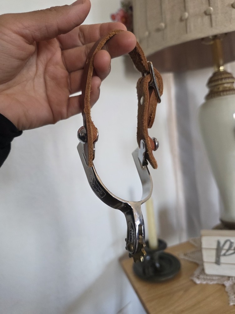 Weaver Youth Arrow Spurs