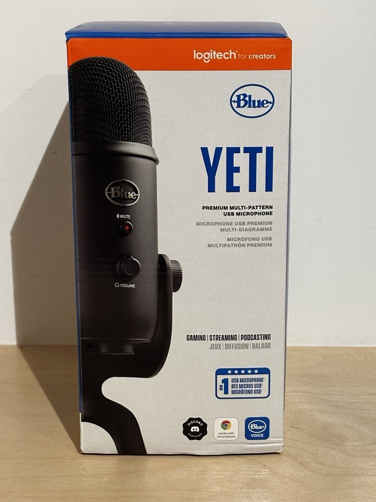 Logitech Blue Yeti USB Microphone | Blackout | BRAND NEW
