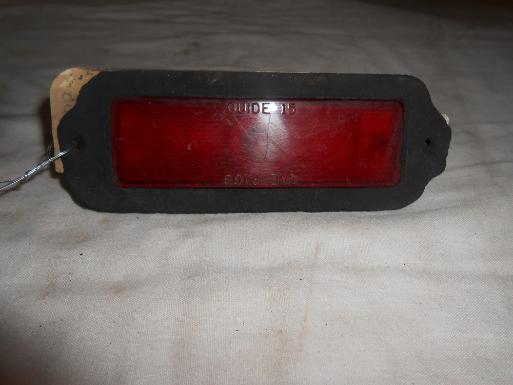 1968 CHEVY MARKER LIGHT  LENS,  GUIDE 15
