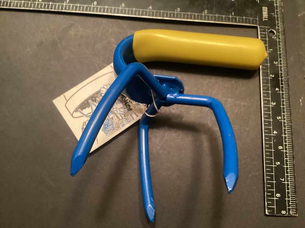 Garden Weasel Mini Cultivator - Blue/Yellow - NICE! *