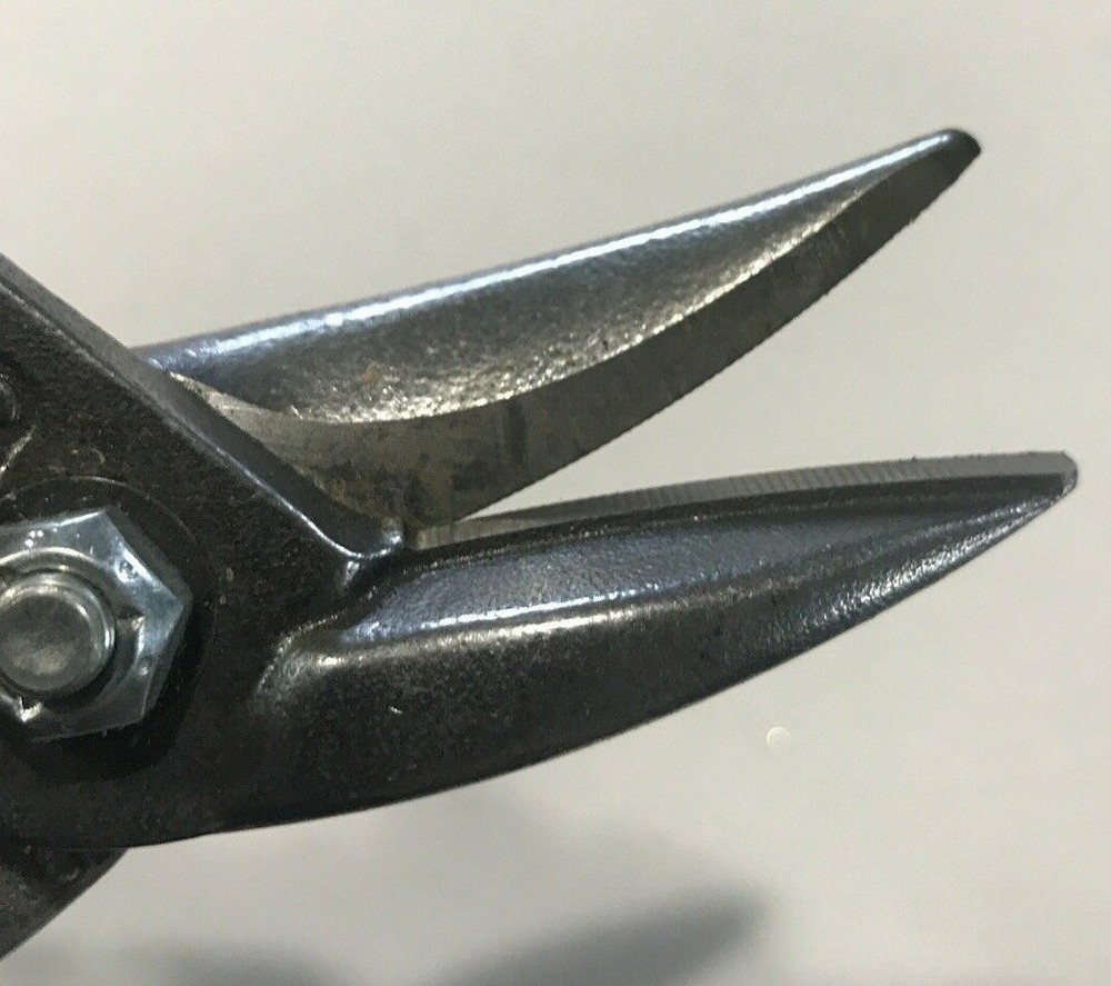WISS M2 Tin Cutters Cut Coated Handle 0921