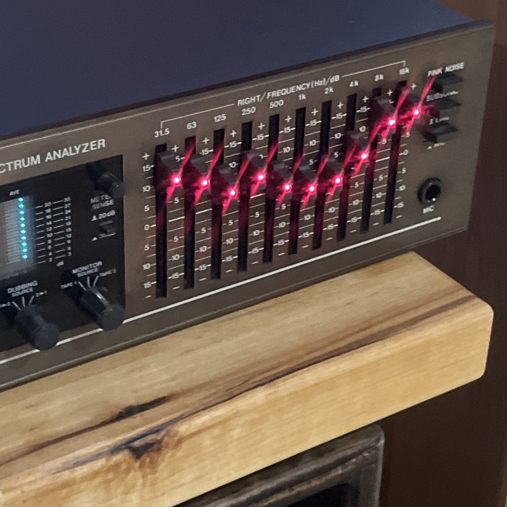 BSR EQ 3000 Stereo Frequency Equalizer Spectrum Analyzer Great Condition Tested