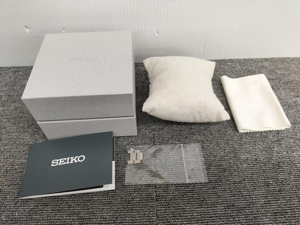 Wristwatch Model Number SBEJ009 SEIKO