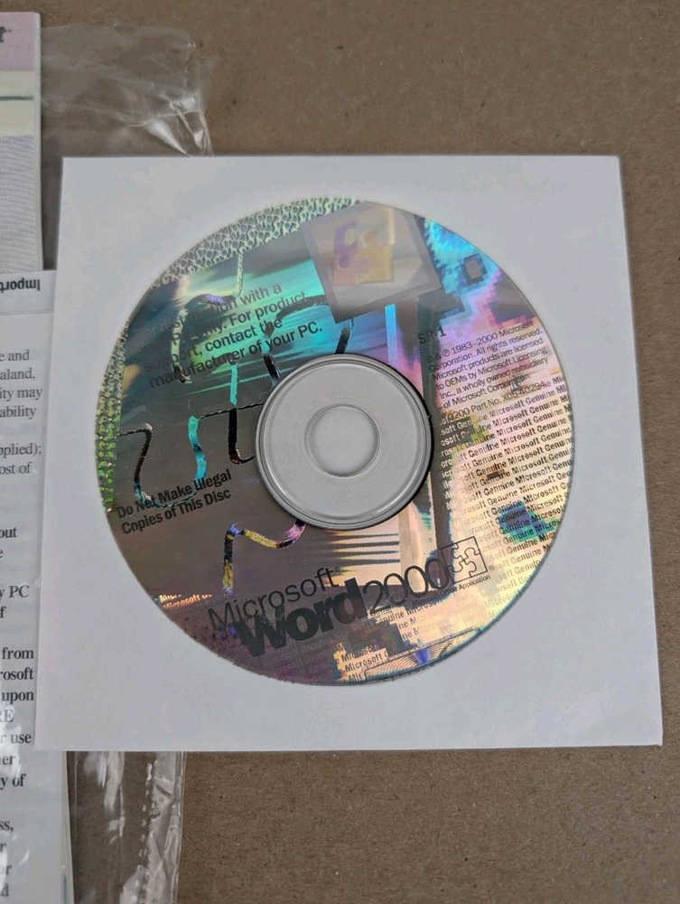 Vintage NOS Microsoft Word 2000 w/Product Key CD-ROM Software Application