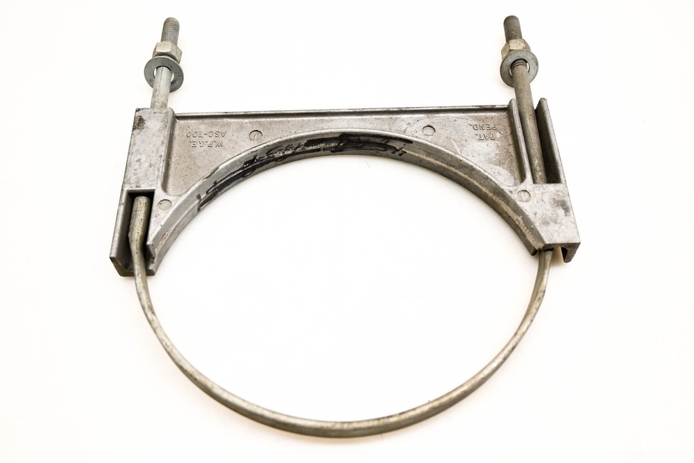 W.P.& E ASC-700 7" Clamp Assembly NOS