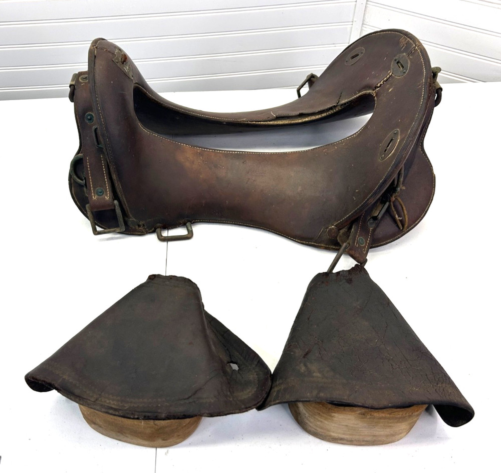 WWI US Army McClellan Cavalry Saddle With Stirrups
