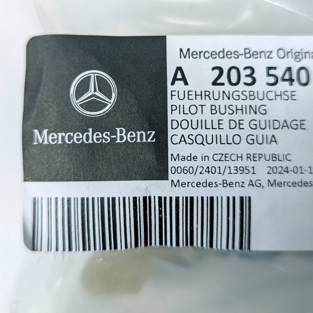 UPDATED Genuine Mercedes E300 08-09 Transmission Connector Data Plug Bushing OEM