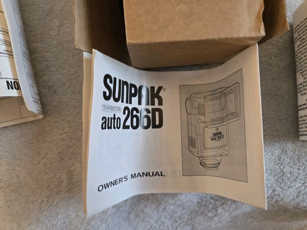 Sunpak Thyristor 266D Auto Dedicated Series Flash Accessory NEW OPEN BOX