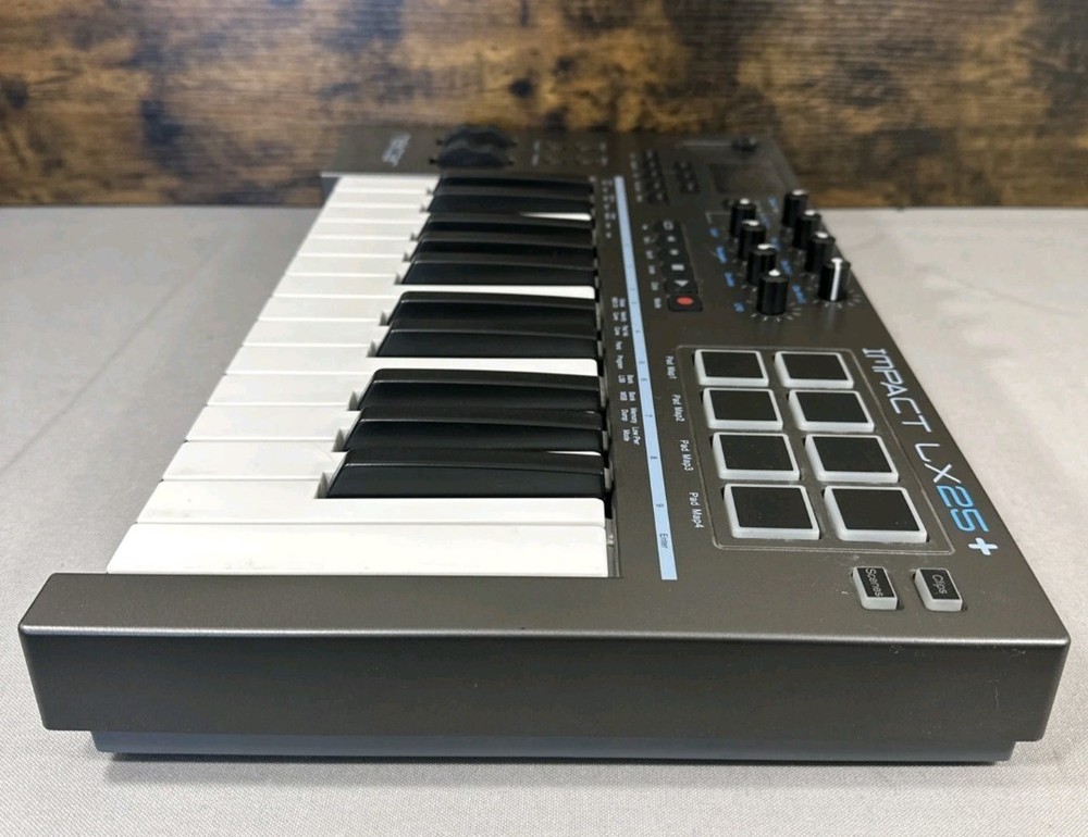 Nektar Impact LX25+ Midi Keyboard