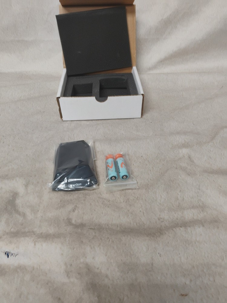 ClearOne Wireless Tabletop Cardoid Transmitter/Mic (RF M930), 910-6001-007-C