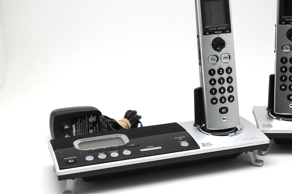 Vtech 5871 Expandable Phone System Digital Answering Device 5.8GHz /3 Line