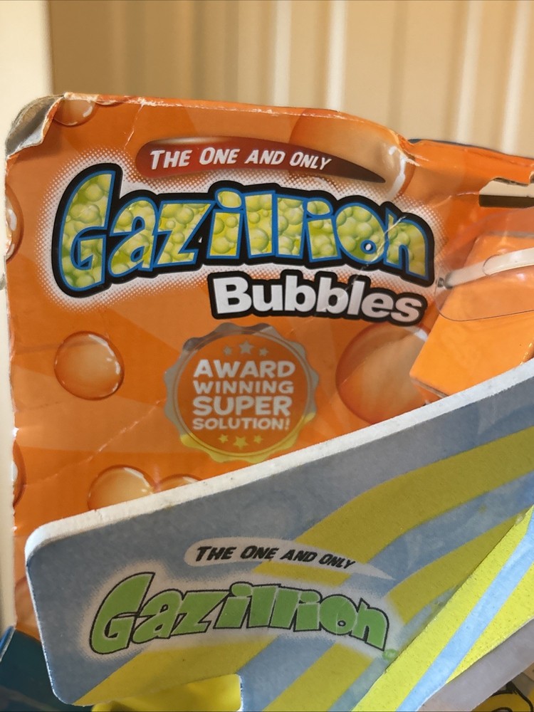 FunRise Gazillion Bubbles Dip & Throw Bubble Glider Plane New With Solution