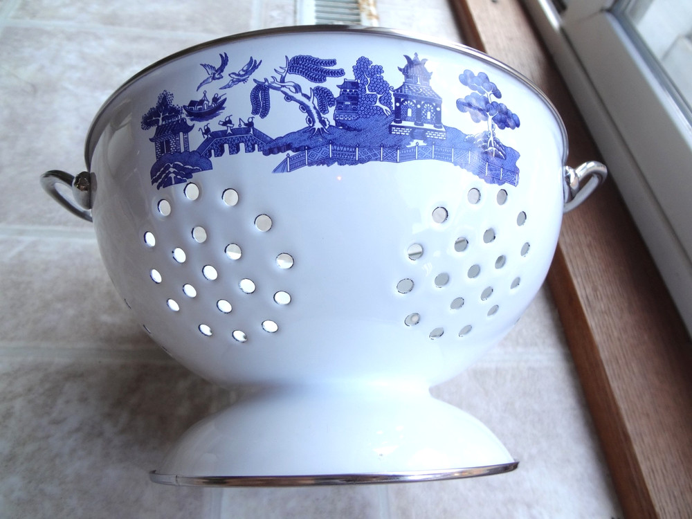 Enamel Colander Strainer