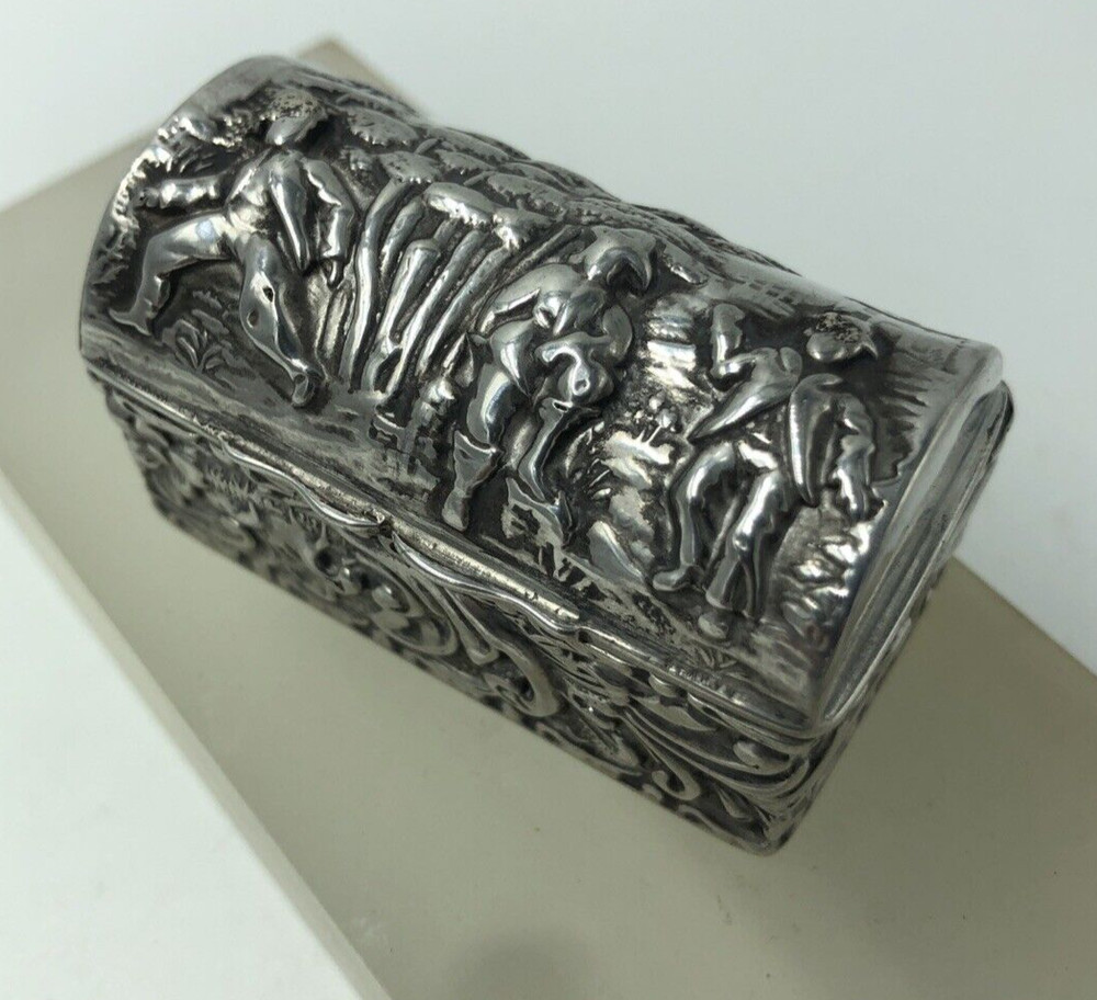 Silver Trinket Ring Dressing Table Box Nathan and Hayes Chester 1909