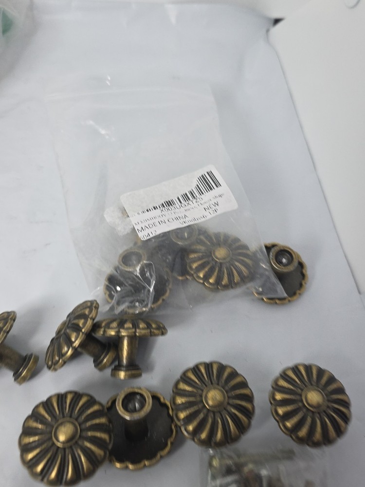 Vintage Dresser Knobs, Antique Bronze Drawer Knobs Pull Handles, 1.34...(12 Pk)