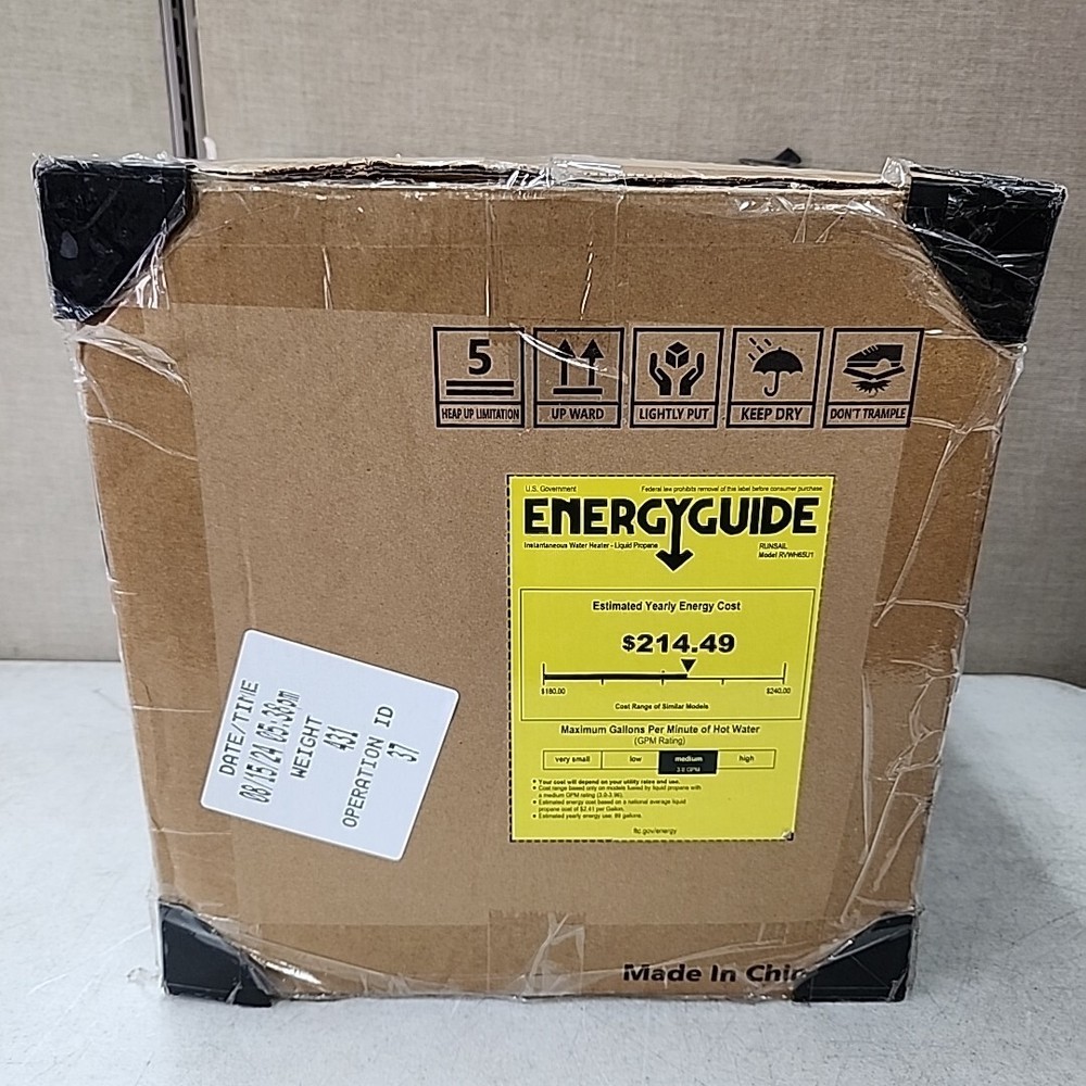 NEW Runsail RV Hot Tankless Wather Heater 65,000 BTU. White