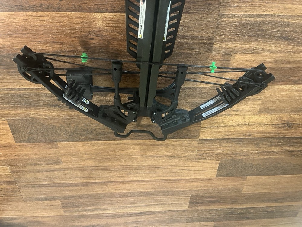 Killer Instinct Lethal 405 Crossbow with Scope and Arrow