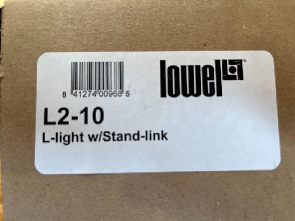 Lowel L2-10 L-Light with Stand-link