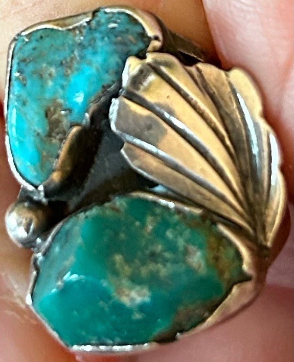 Vtg Navaho Sterling & Raw Turquoise Ring Sz 4.75