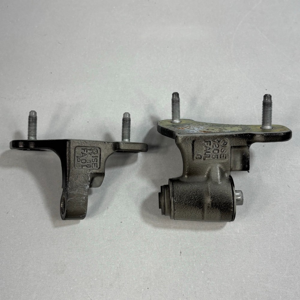 📌 2012-2015 MERCEDES-BENZ FRONT LEFT SIDE DOOR UPPER & LOWER HINGE SET OEM