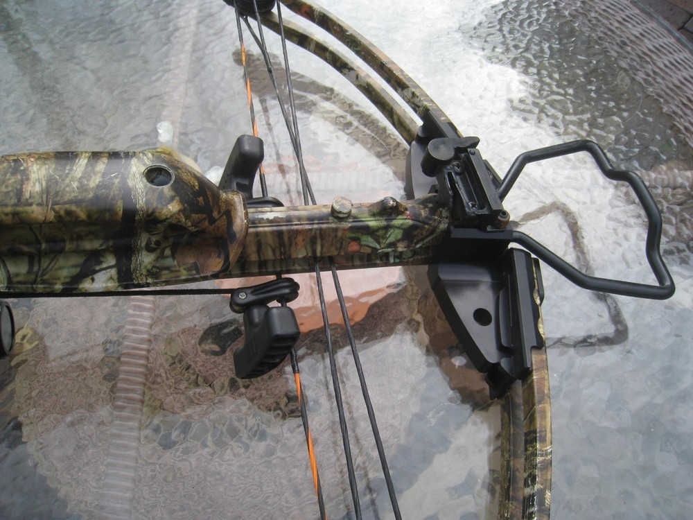 Wicked Ridge Invader Crossbow With Acu52 Draw