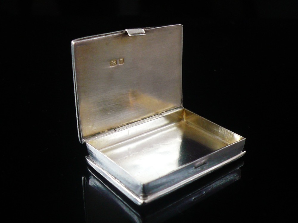 Sterling Silver Pill or Patch Box, John Charles Lowe, Hallmarked London 1937