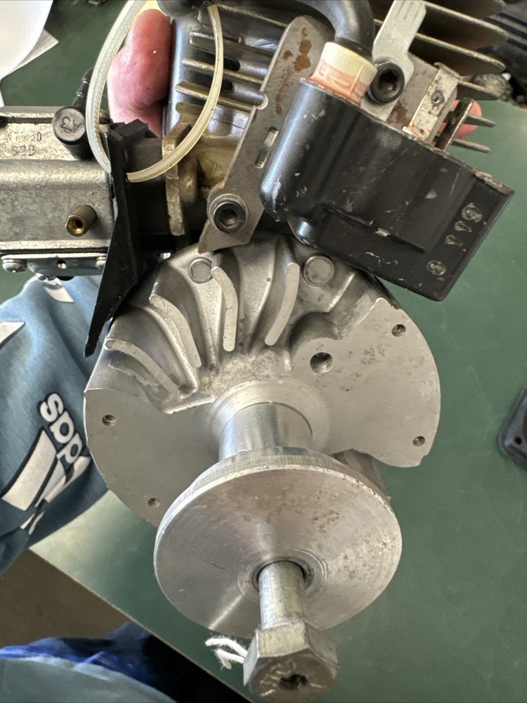USE US Engines Model 417951 41cc RC Model Airplane Engine